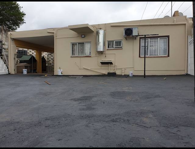 3 BEDROOM HOUSE FOR SALE IN CROSSMOOR